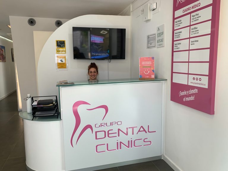 Recepción de la clínica de San Fernando del Grupo dental GDC